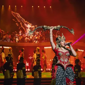Raisa saat tampil sebagai Srikandi dalam Pagelaran Sabang Merauke 2026 yang mengambil tema Hikayat Srikandi Nusantara