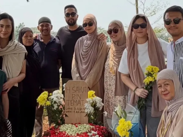 Revalina s temat ayah meninggal