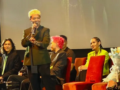 Reza Arap di konferensi pers Harusnya Horror