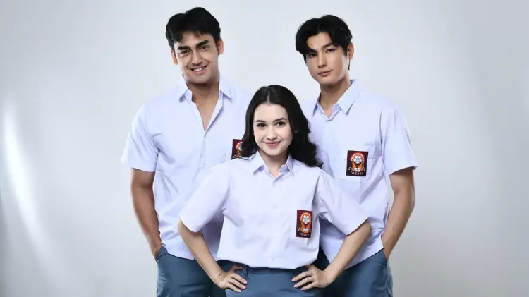 Sandrinna Michelle bersama Lazuardy Nasution dan Andy William