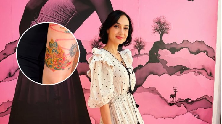 Sara Wijayanto Istri Demian Aditya Tato Rahwana di Lengan