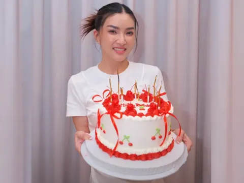 Sarwendah Ulang Tahun