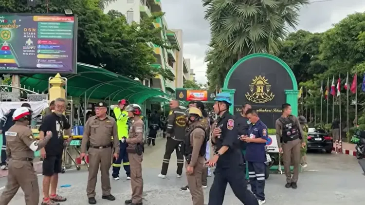 Sekolah di Distrik Bang Kruai_Provinsi Nonthaburi_tempat kejadian penembakan