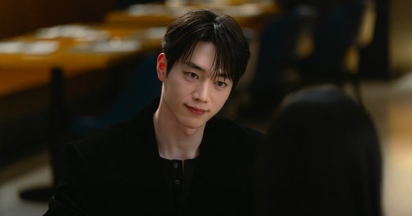 Seo Kang Joon di Drama A Love Other Than Yours. Foto: Instagram @kbsdrama Seo Kang Joon di Drama A Love Other Than Yours. Foto: Instagram @kbsdrama