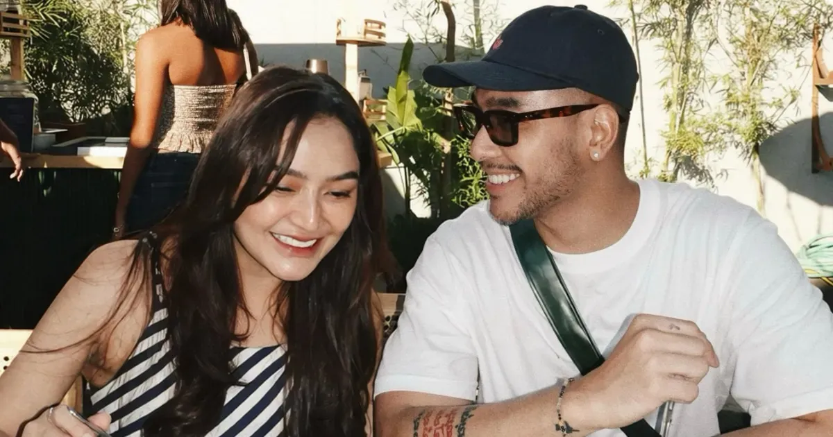 Siti Badriah dan Krisjiana Baharudin