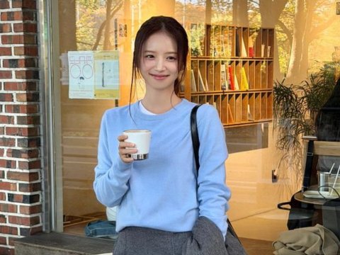 Soft Blue Jadi Warna Pakaian yang Identik dengan Kepribadian Introvert
