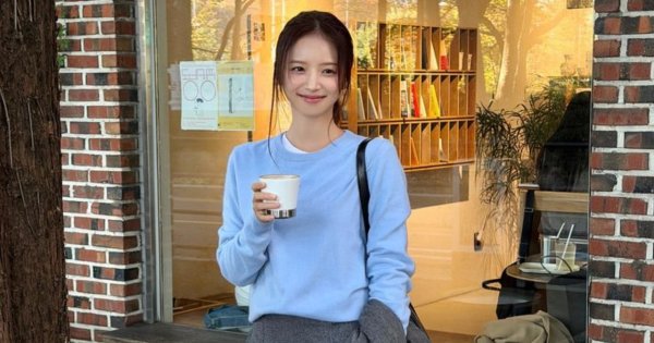 Soft Blue Jadi Warna Pakaian yang Identik dengan Kepribadian Introvert Soft Blue Jadi Warna Pakaian yang Identik dengan Kepribadian Introvert