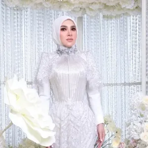 Syahrini comeback