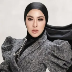 Lirik lagu baru Syahrini, ‘Kau yang Utama’ (Foto: Instagram/princesssyahrini)