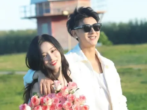 Tao eks EXO dan Xu Yiyang