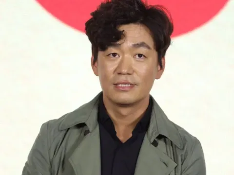 Wang baoqiang hundred flowers awards