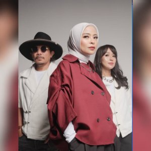 KOTAK Band