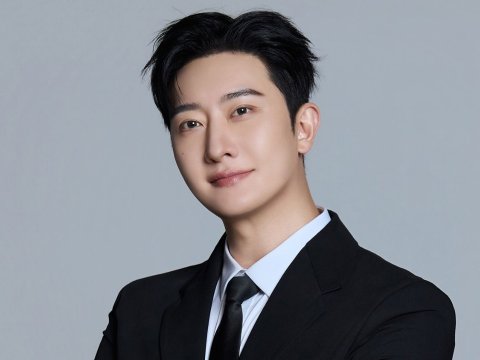 Zhoumi Ditunjuk Sebagai CEO di Perusahaan Bentukan SM Entertaiment dan Tencent