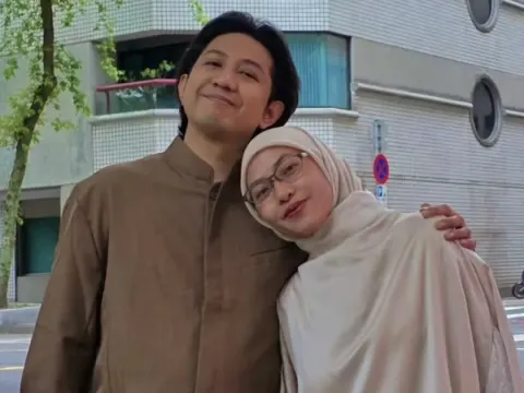 Adam Febrian dan Feby Putri