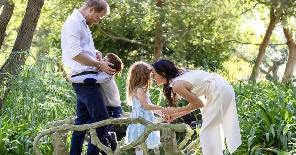 Anak Prince Harry dan Meghan Markle, Archie dan Lilibet pindah sekolah di Inggris Anak Prince Harry dan Meghan Markle, Archie dan Lilibet pindah sekolah di Inggris