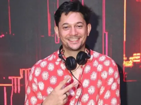 Andrew andika