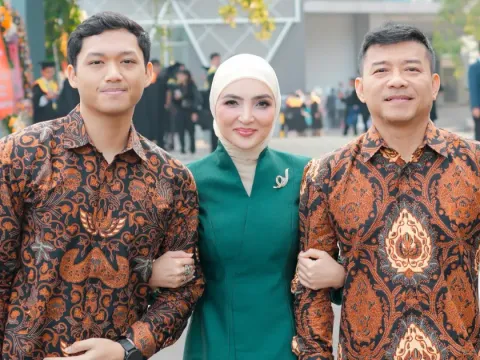 Ashanty dan Anang Azriel Hermansyah