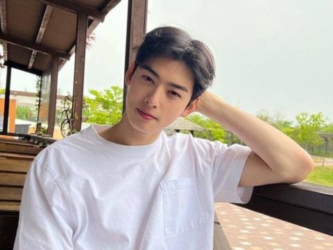 Cha Eun Woo jadi target penyadapan wanita 50-an