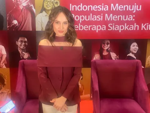 Cinta Laura Kiehl