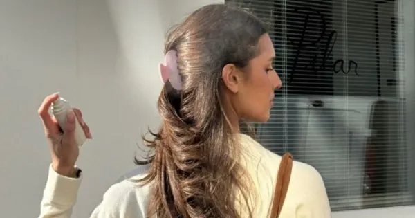 Hair mist manfaat cara menggunakan Hair mist manfaat cara menggunakan