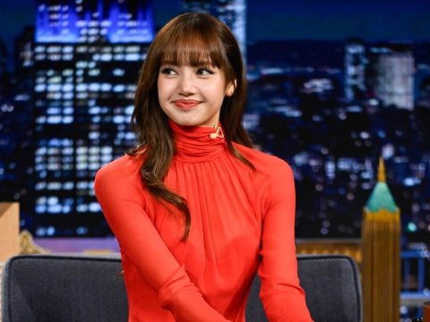 Jika tidak jadi idol, Lisa BLACKPINK  puya plan b jadi performer di Disneyland