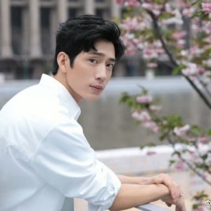 Jing Boran Bawa Lebih 120 Outfit di The Early Spring