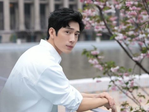 Jing Boran Bawa Lebih 120 Outfit di The Early Spring