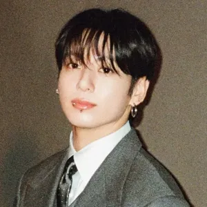 Jungkook BTS (3)