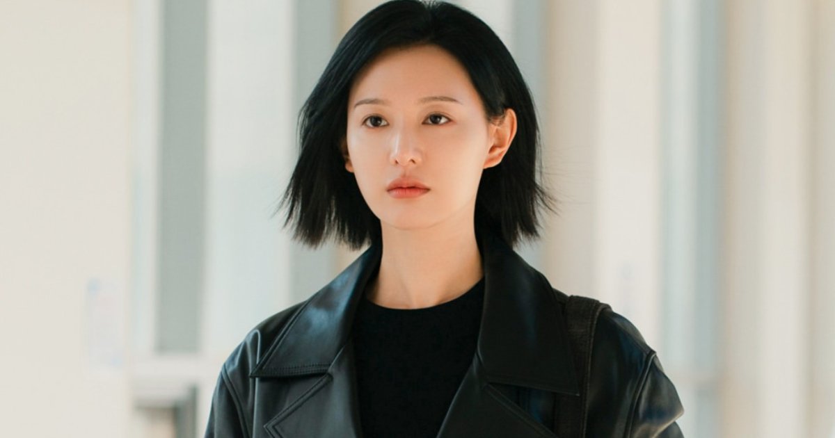 Kim Ji Won Perankan Gye Soo Jung di Drama Doctor X