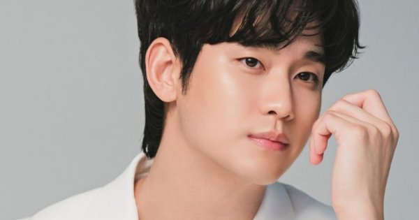 Kim Soo Hyun Bergabung dalam Daftar Artist Asia Awards 2026 Kim Soo Hyun Bergabung dalam Daftar Artist Asia Awards 2026