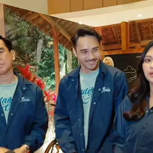 Konferensi pers dan peluncuran film Ibadah dan Cinta