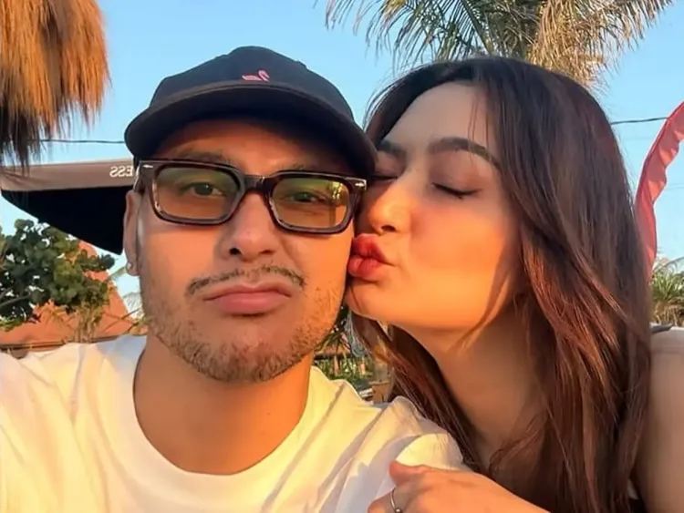 Krisjiana Baharudin dan Siti Badriah