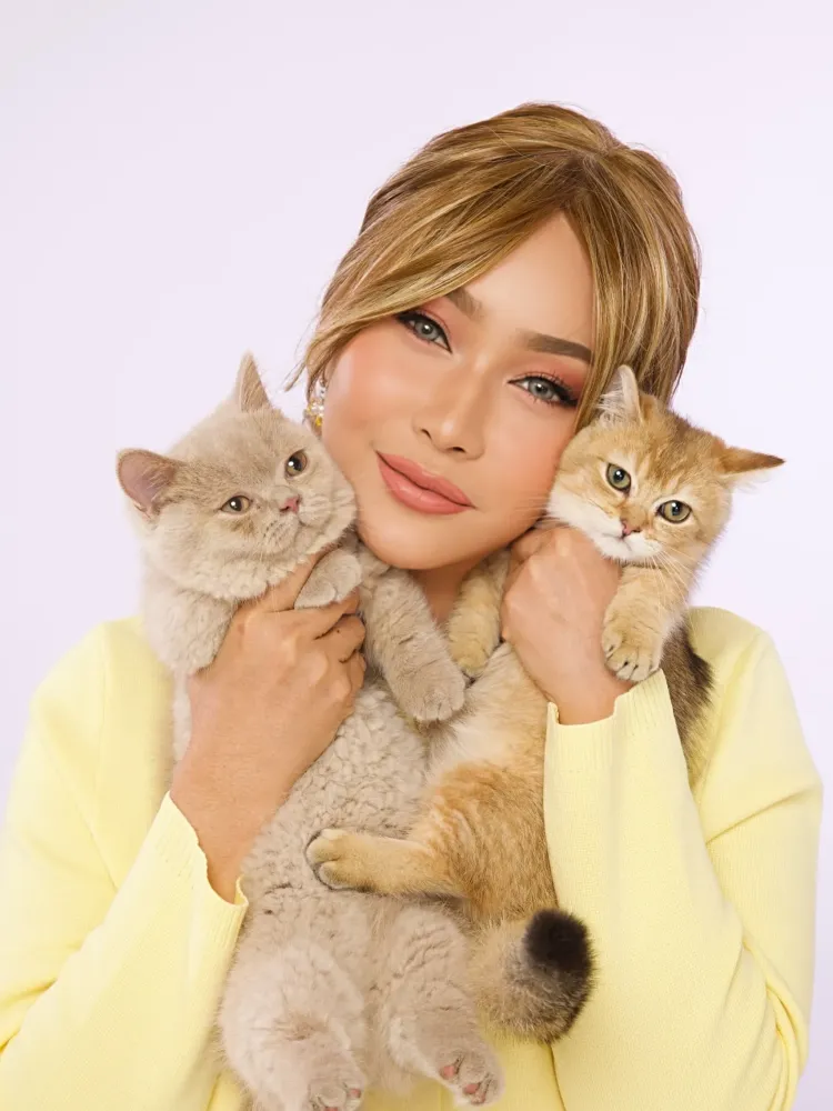 Kucing Inul Daratista (2) Inul Daratista bersama kucing peliharaannya. Foto: Dok. Instagram @inul.d