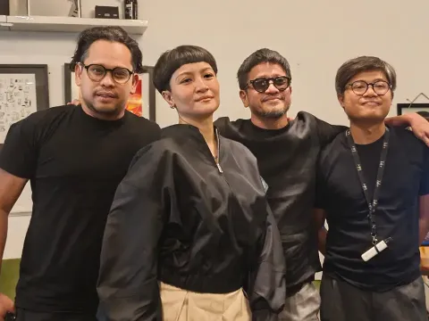 Lea Simanjuntak saat proses produksi video klip