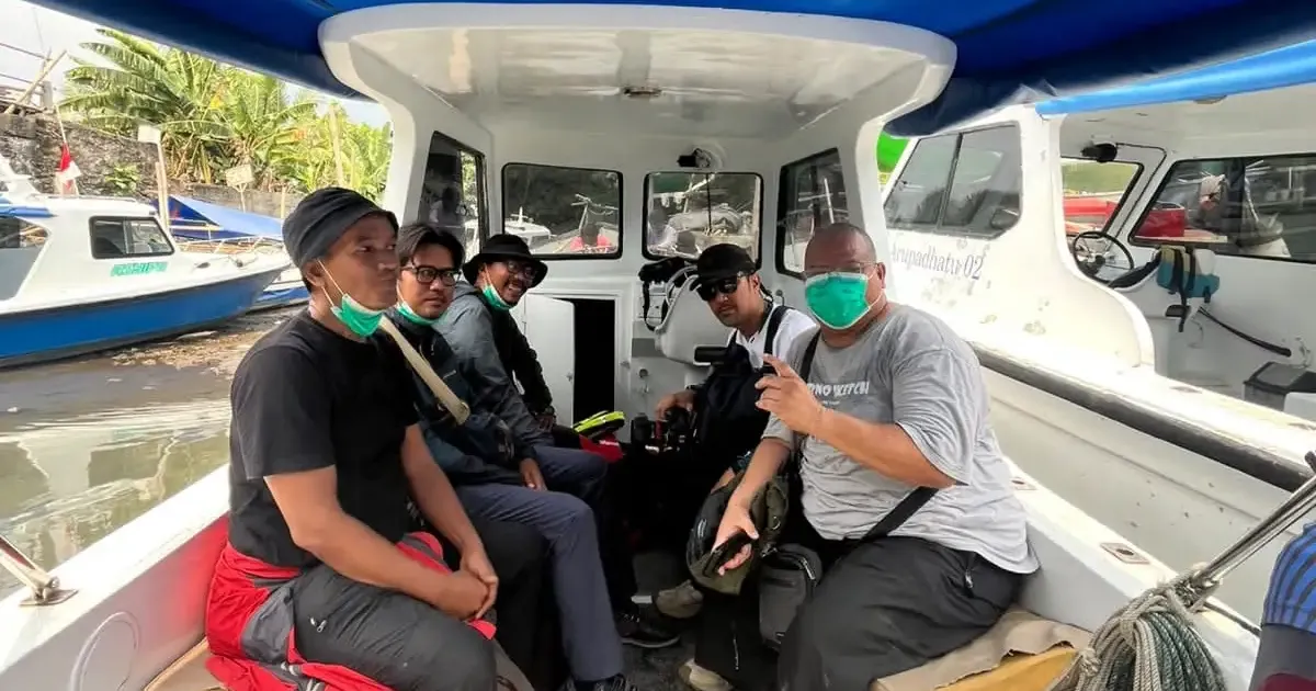 Lima jurnalis yang melakukan peliputan di Gunung Anak Krakatau