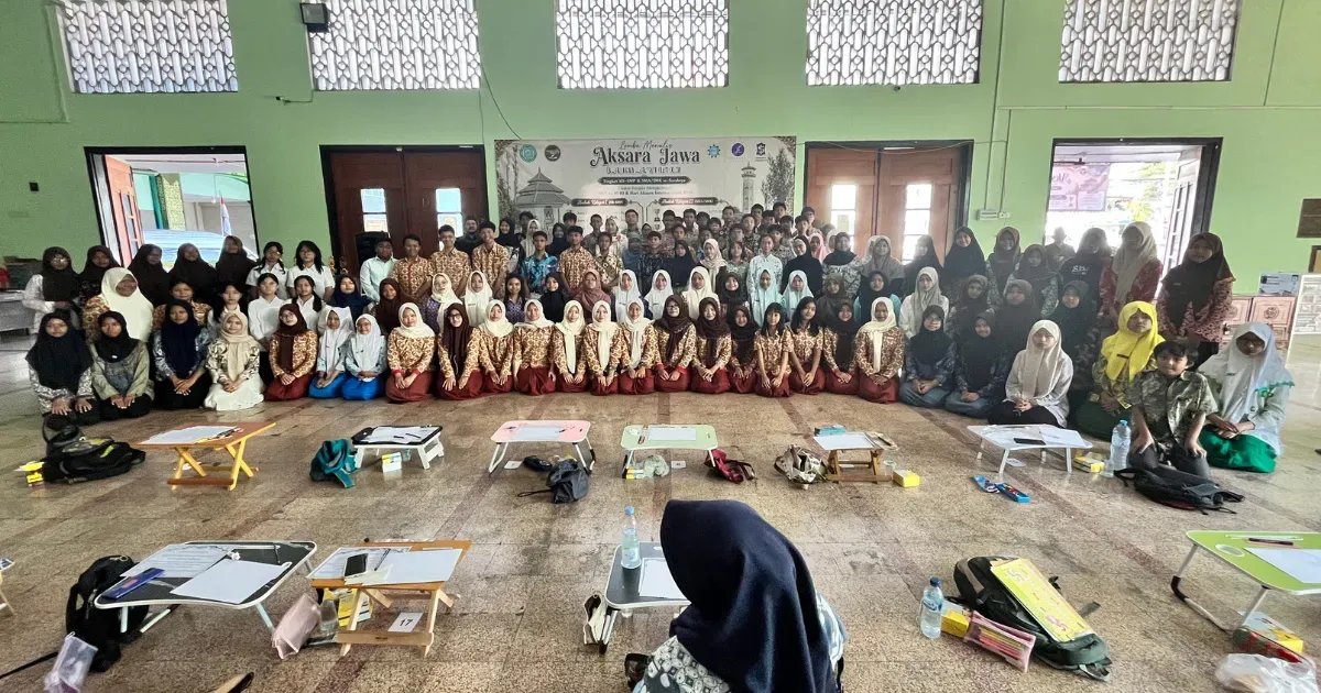 Lomba Menulis Aksara Jawa 2026