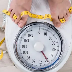 Menurunkan berat badan tak hanya sekedar diet dan olahraga