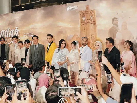 Momen Gala Premiere Film Ibadah dan Cinta