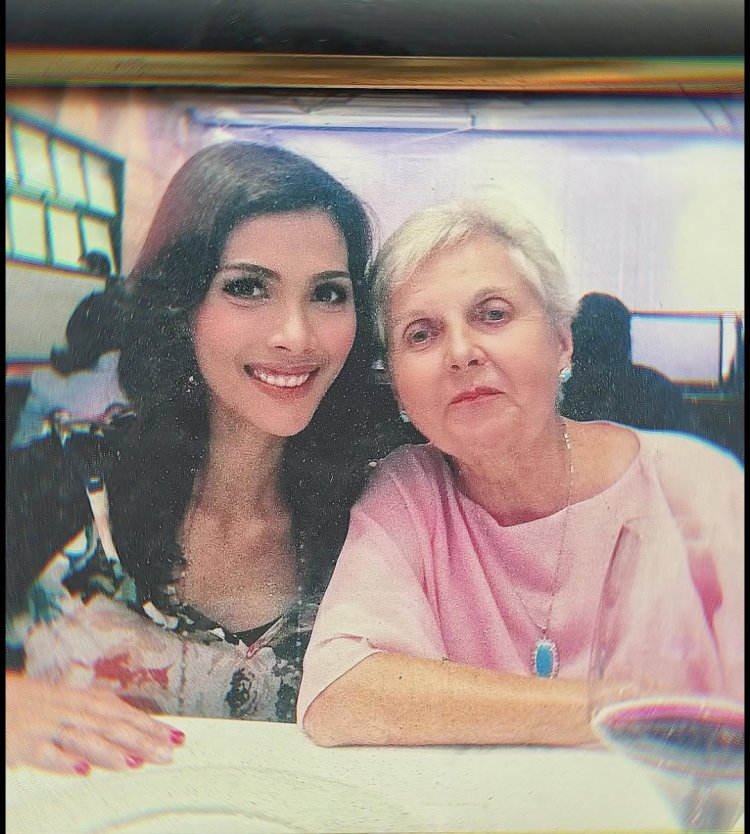 Nadia Mulya bersama neneknya semasa hidup (Foto: Instagram/nadiamulya)