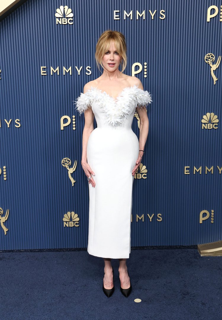 Nicole Kidman Emmy Awards 2026 Nicole Kidman di Emmy Awards 2026. Foto: Dok. X @Fashion_Critic_