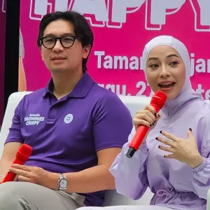 Pasangan Indra Priawan dan Nikita Willy