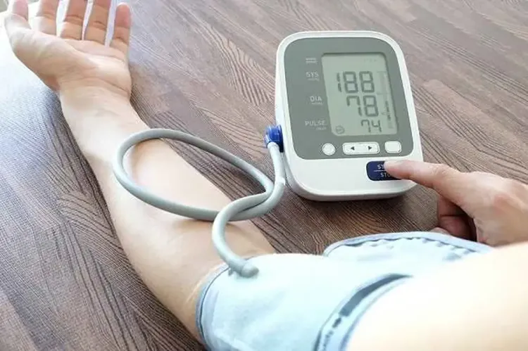Pemeriksaan rutin tekanan darah jadi satu cara mencegah hipertensi