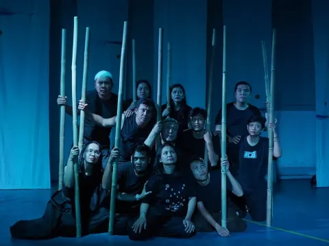 Pentas Musyawarah Burung Teater Satu Lampung