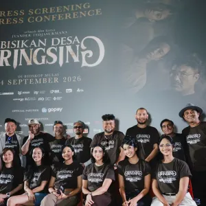 Press Screening Bisikan Desa Gringsing