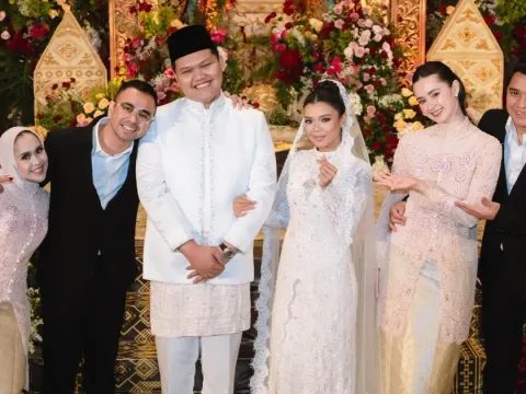 Raffi Ahmad Saksi Nikah Adik Olga