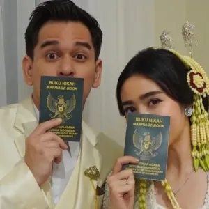 Rangga azof febby rastanty biarkan hati bicara