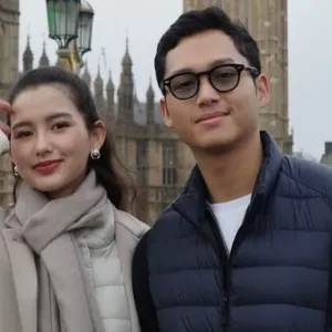 Sarah menzel azriel hermansyah