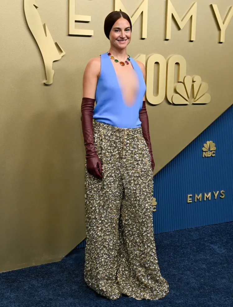 Shailene Woodley Emmy Awards 2026 (1) Busana Shailene Woodley di Emmy Awards 2026. Foto: Dok. X @ComplexStyle
