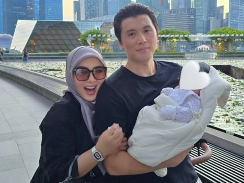 Syahrini Berubah Setelah Punya Anak, Rajin Masak hingga Jadi Morning Person