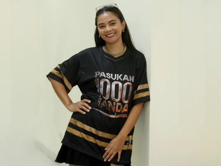 Ully Triani